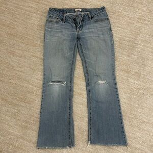 Distressed TILT Jeans